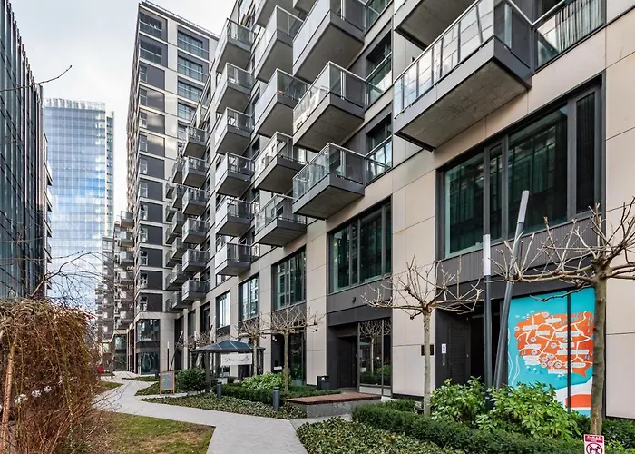 Bg Premium Mennica شقة