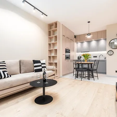 Appartement Bg Premium Mennica Varsovie
